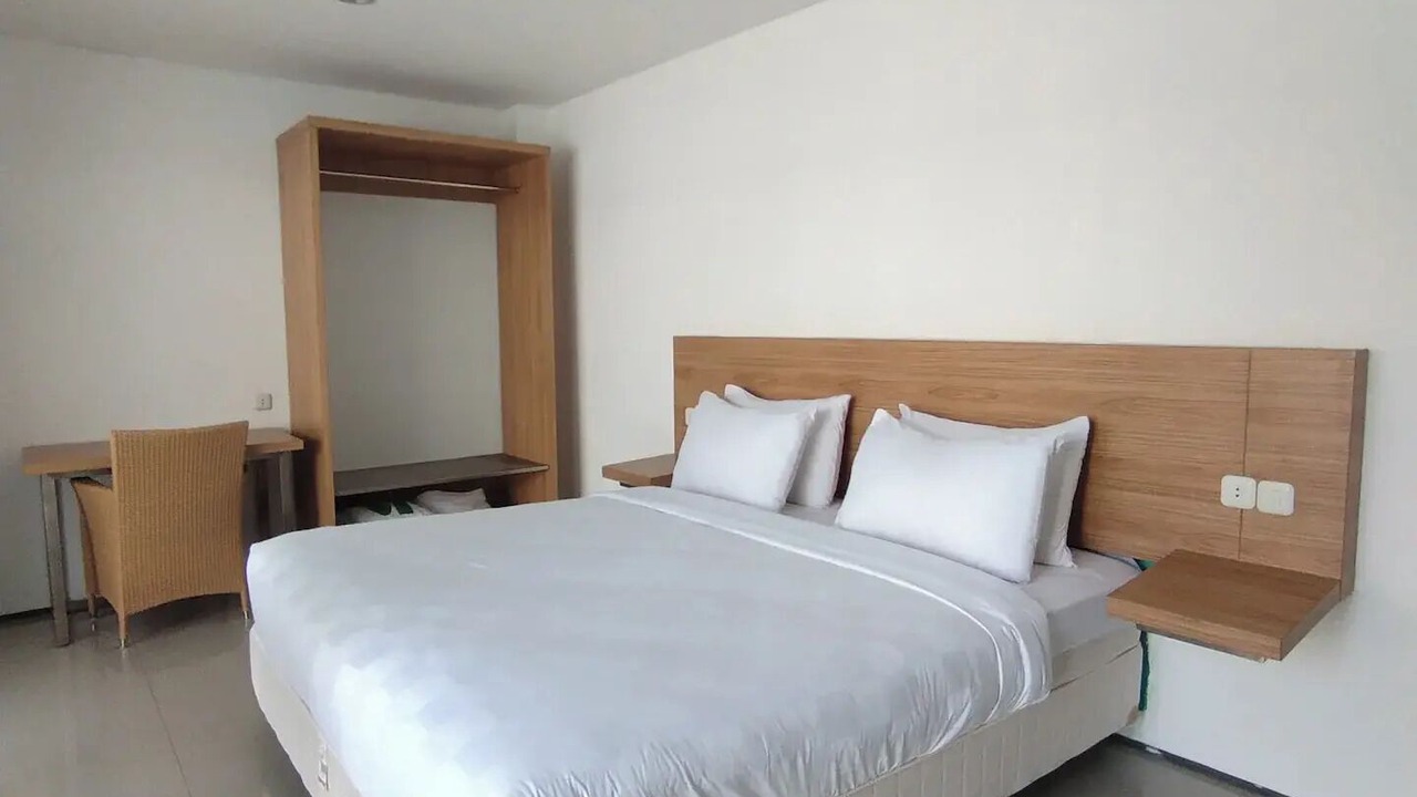Photo of Bedroom in Mumbul