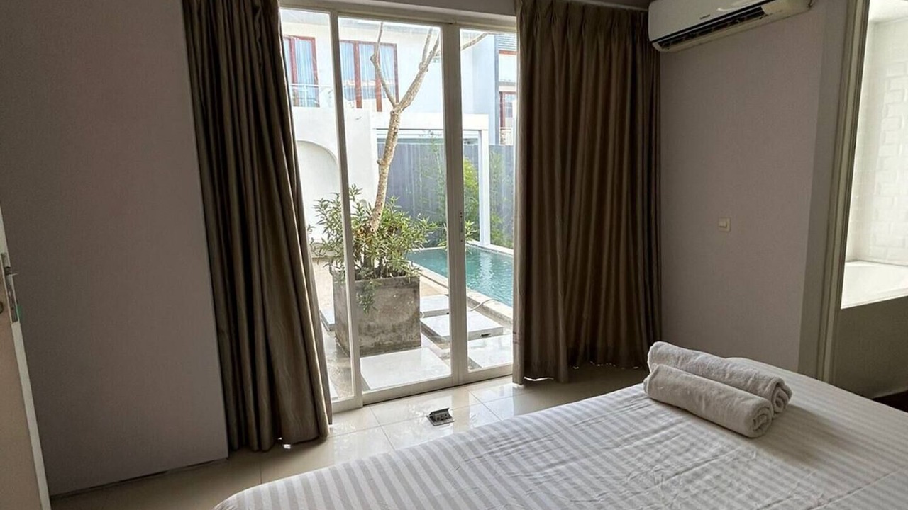 Photo of Bedroom in Mumbul