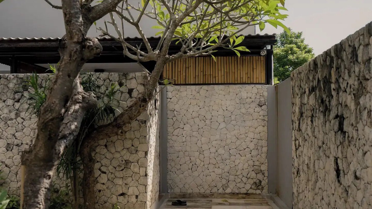 Photo of Outdoor in Mumbul