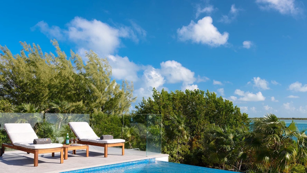 Photo of Outdoor in Leeward Settlement