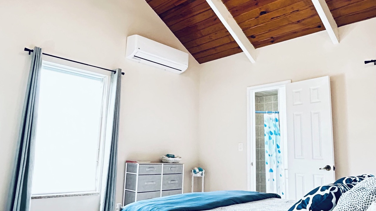 Photo of Bedroom in Discovery Bay