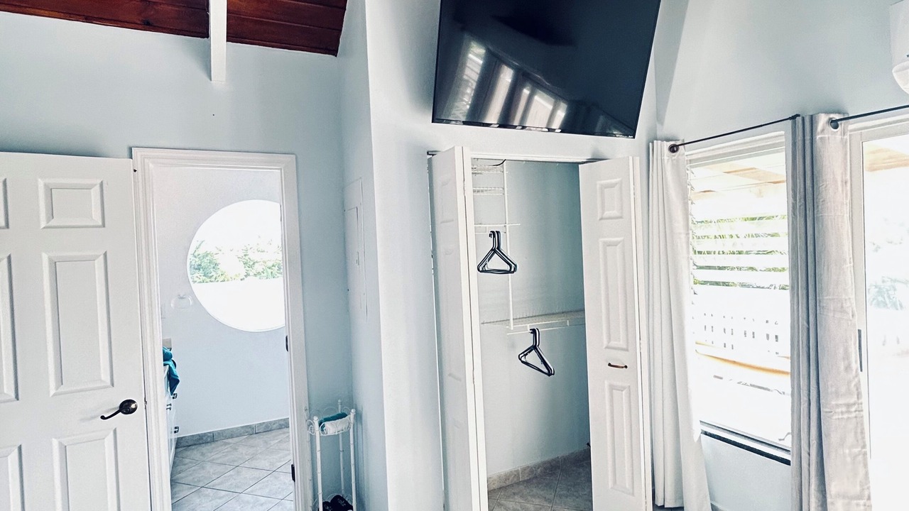 Photo of Bedroom in Discovery Bay