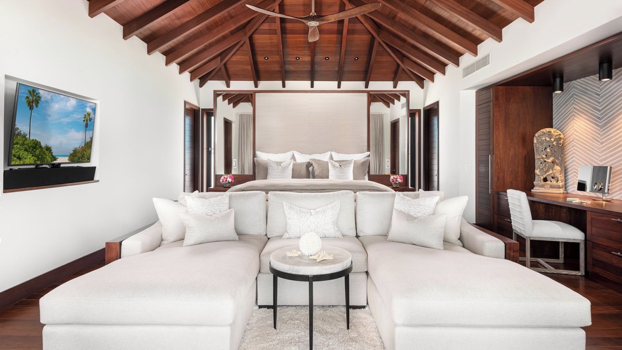 Photo of Bedroom in Leeward Settlement
