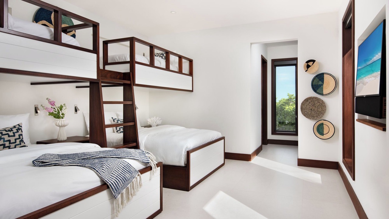 Photo of Bedroom in Leeward Settlement