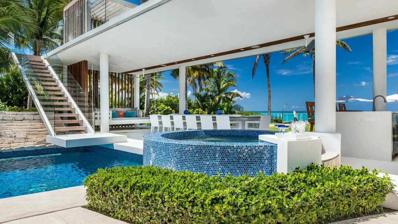 Photo of Outdoor in Leeward Settlement