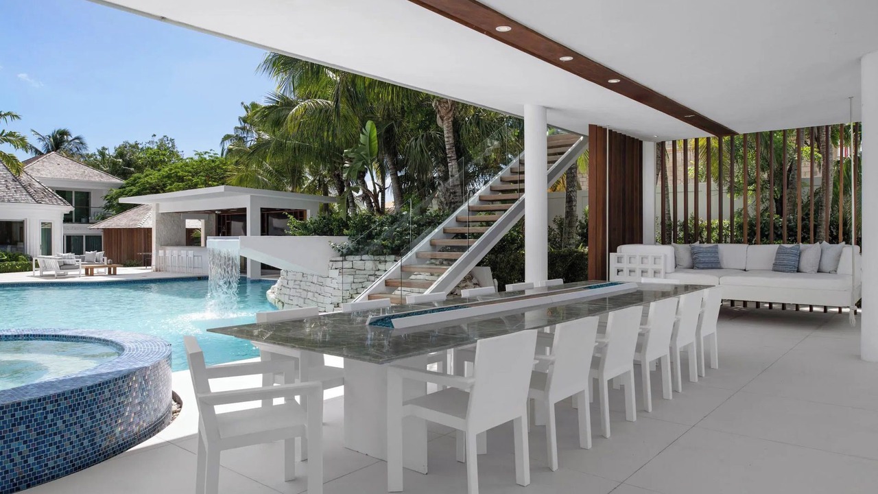 Photo of Outdoor in Leeward Settlement
