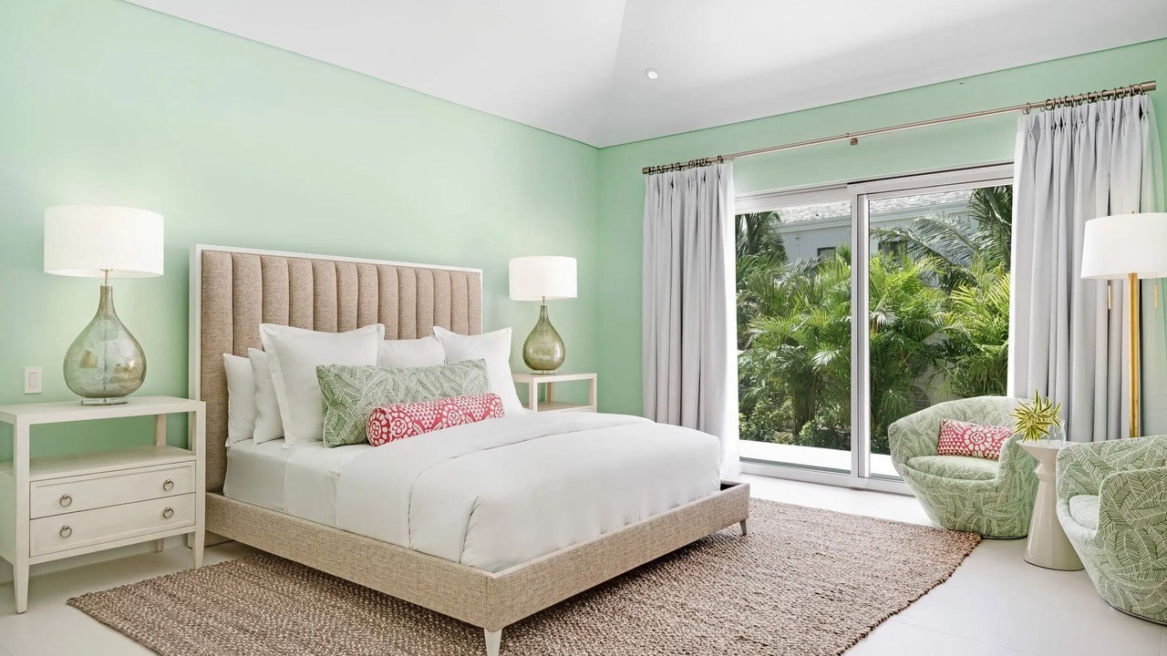 Photo of Bedroom in Leeward Settlement