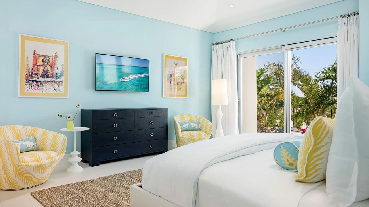 Photo of Bedroom in Leeward Settlement