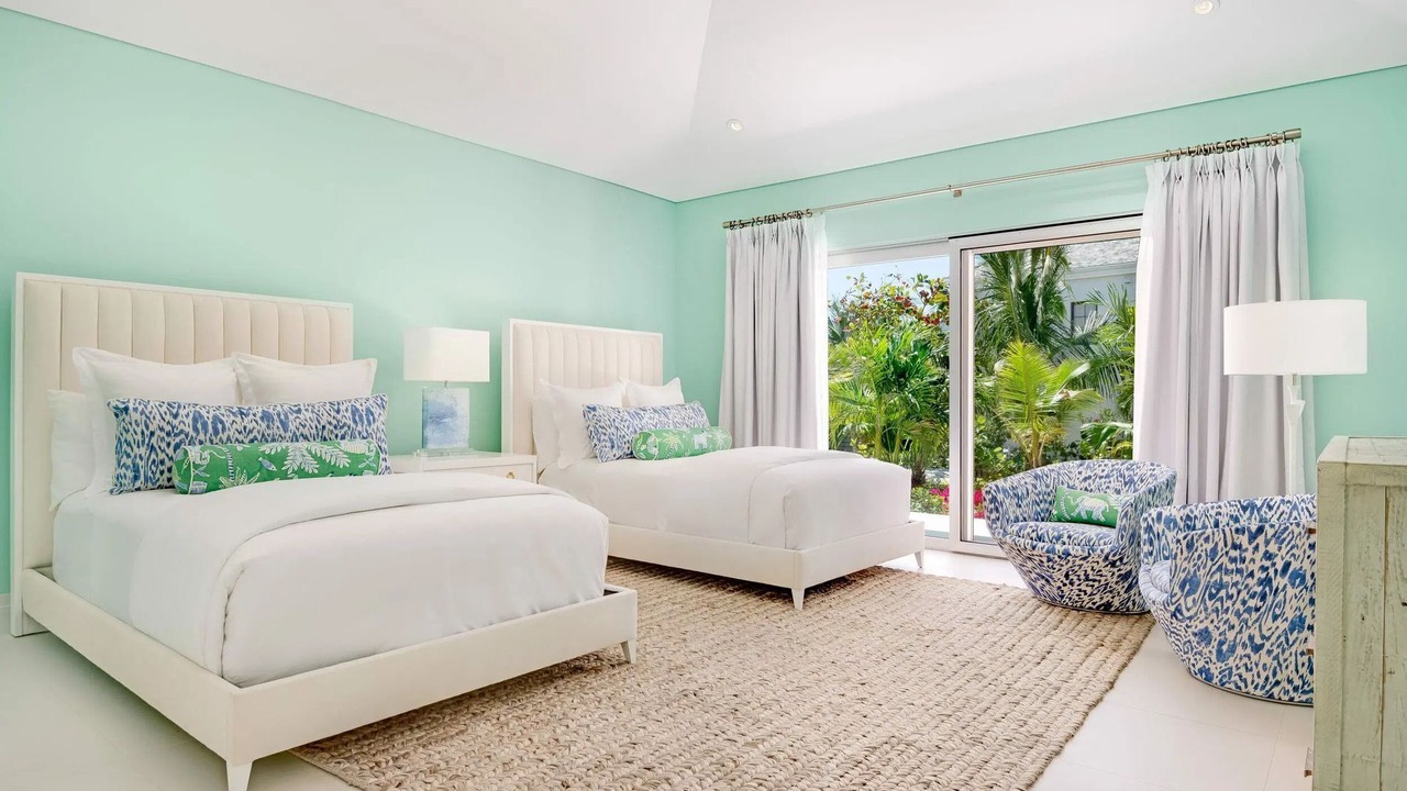 Photo of Bedroom in Leeward Settlement