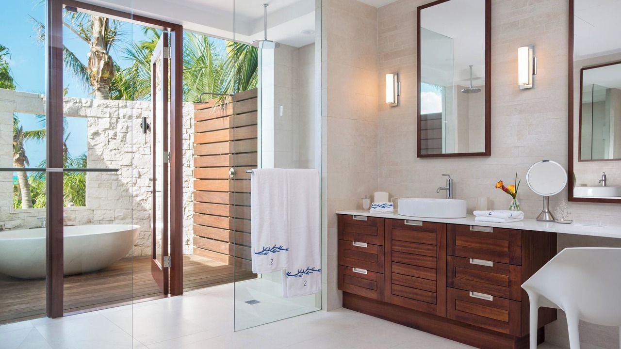 Photo of Bathroom in Leeward Settlement