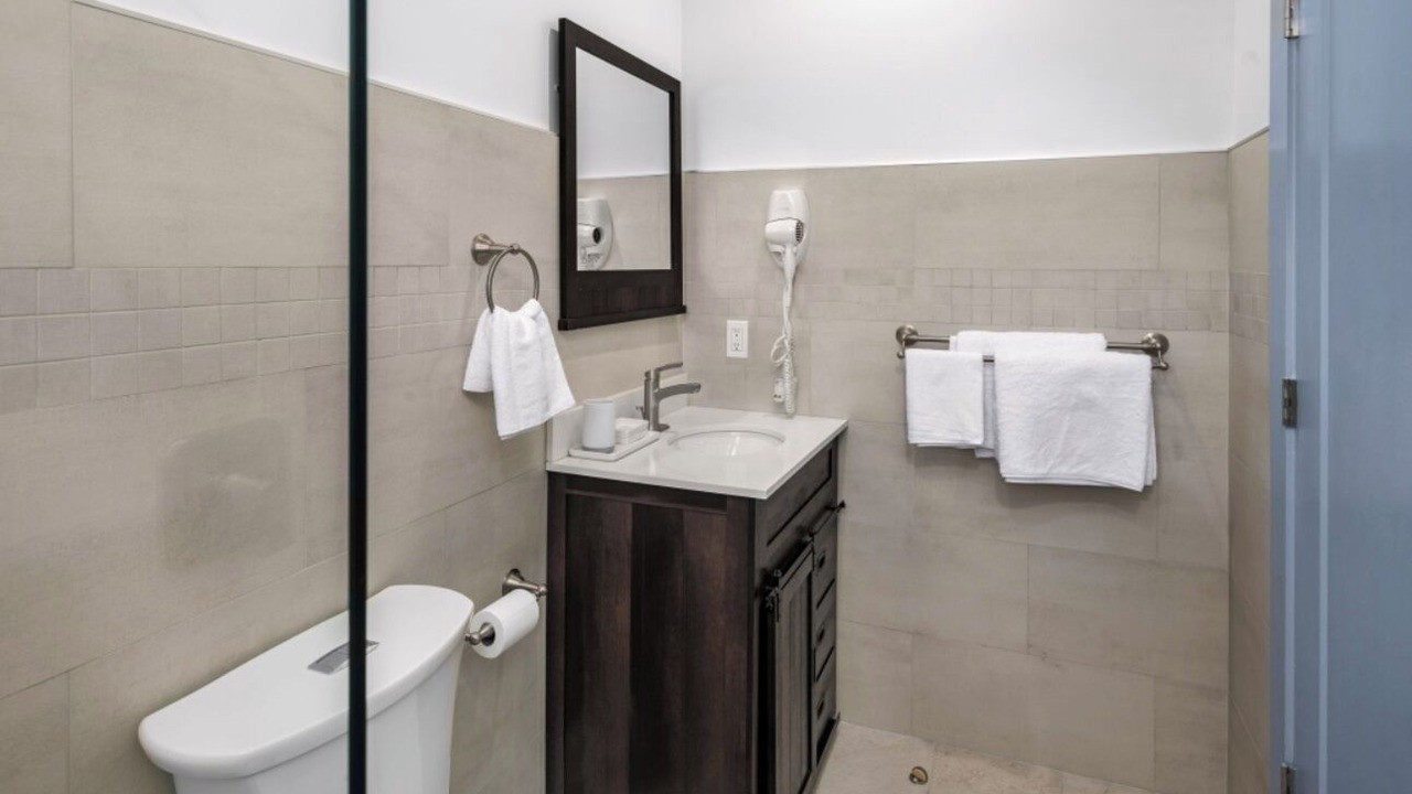 Photo of Bathroom in Cockburn Town