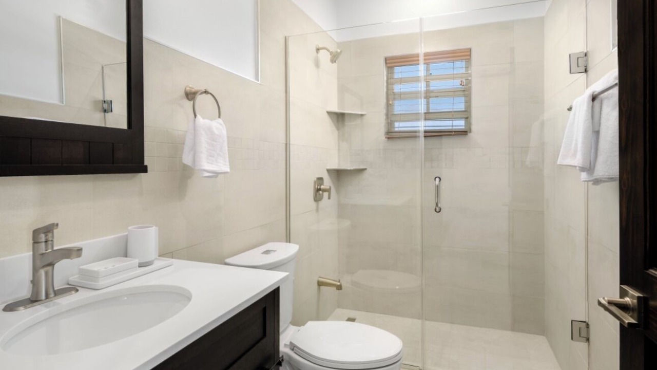 Photo of Bathroom in Cockburn Town