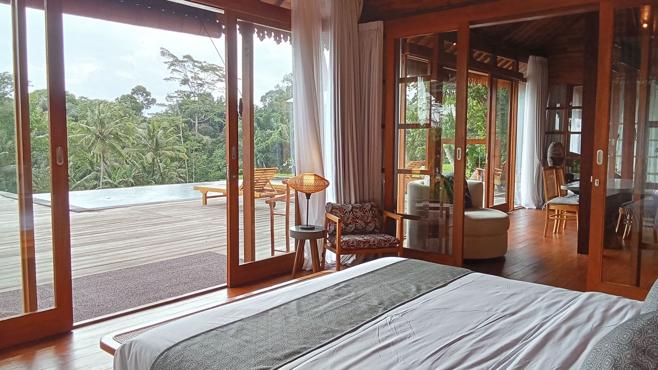 Photo of Bedroom in Sambahan