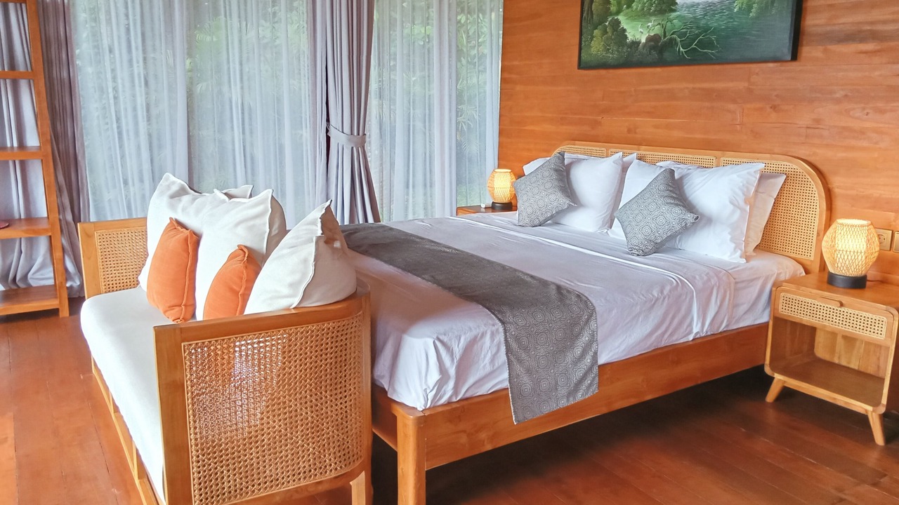 Photo of Bedroom in Sambahan