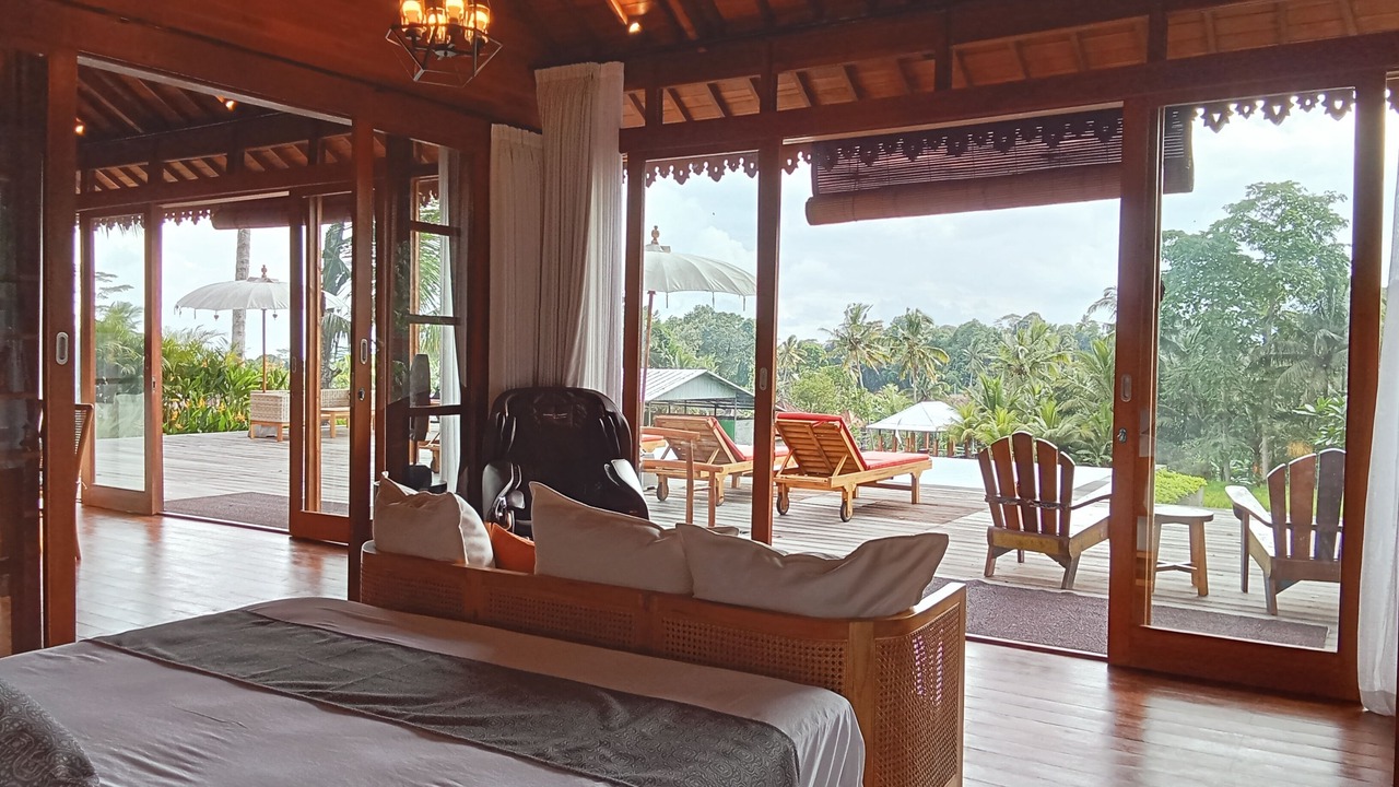 Photo of Bedroom in Sambahan