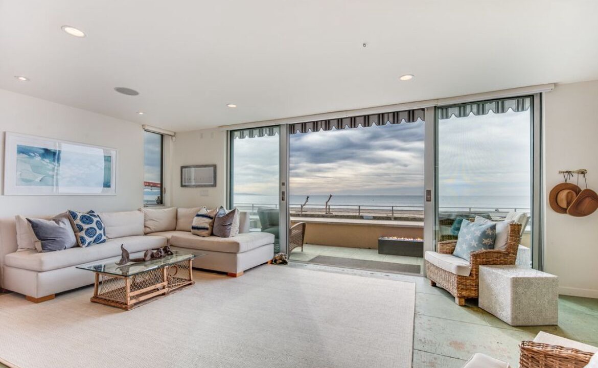Photo of Livingroom in Rio del Mar