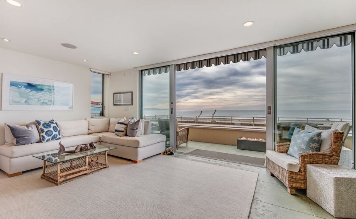 Photo of Livingroom in Rio del Mar
