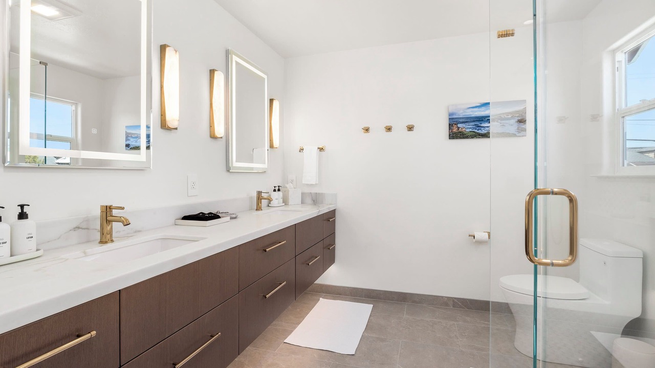 Photo of Bathroom in Opal Cliffs