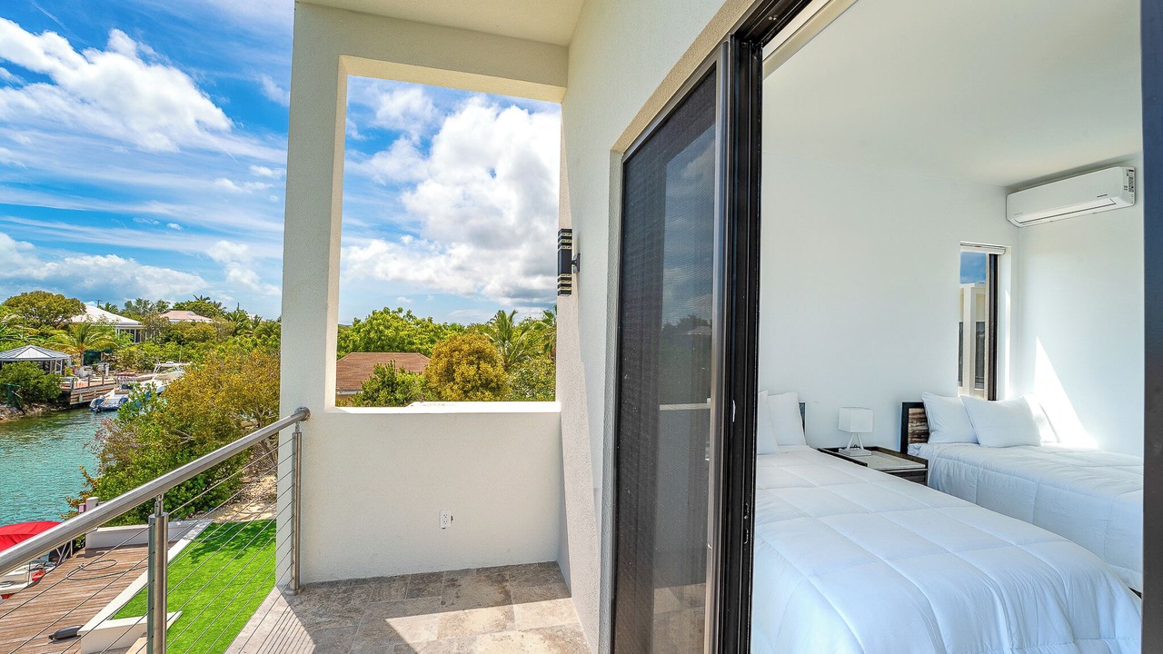 Photo of Outdoor in Discovery Bay