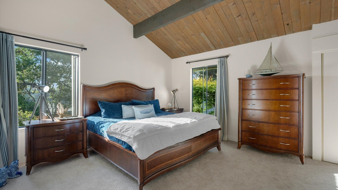 Photo of Bedroom in Eastside Santa Cruz