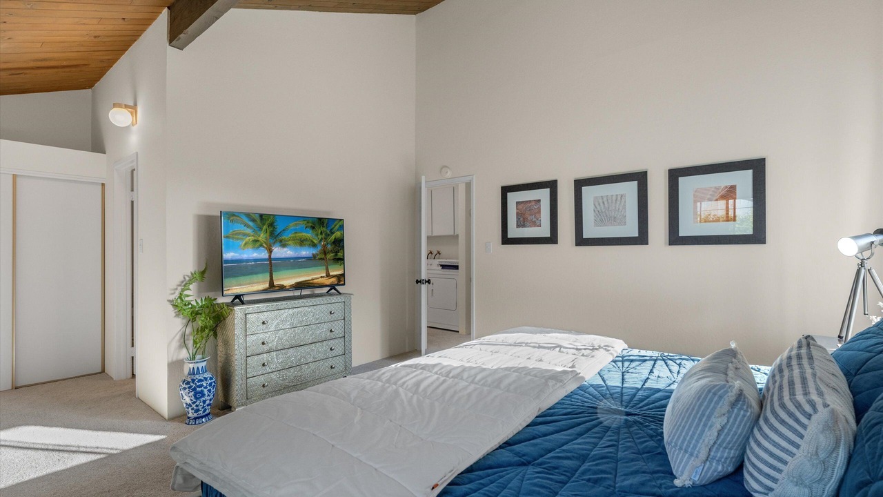 Photo of Bedroom in Eastside Santa Cruz