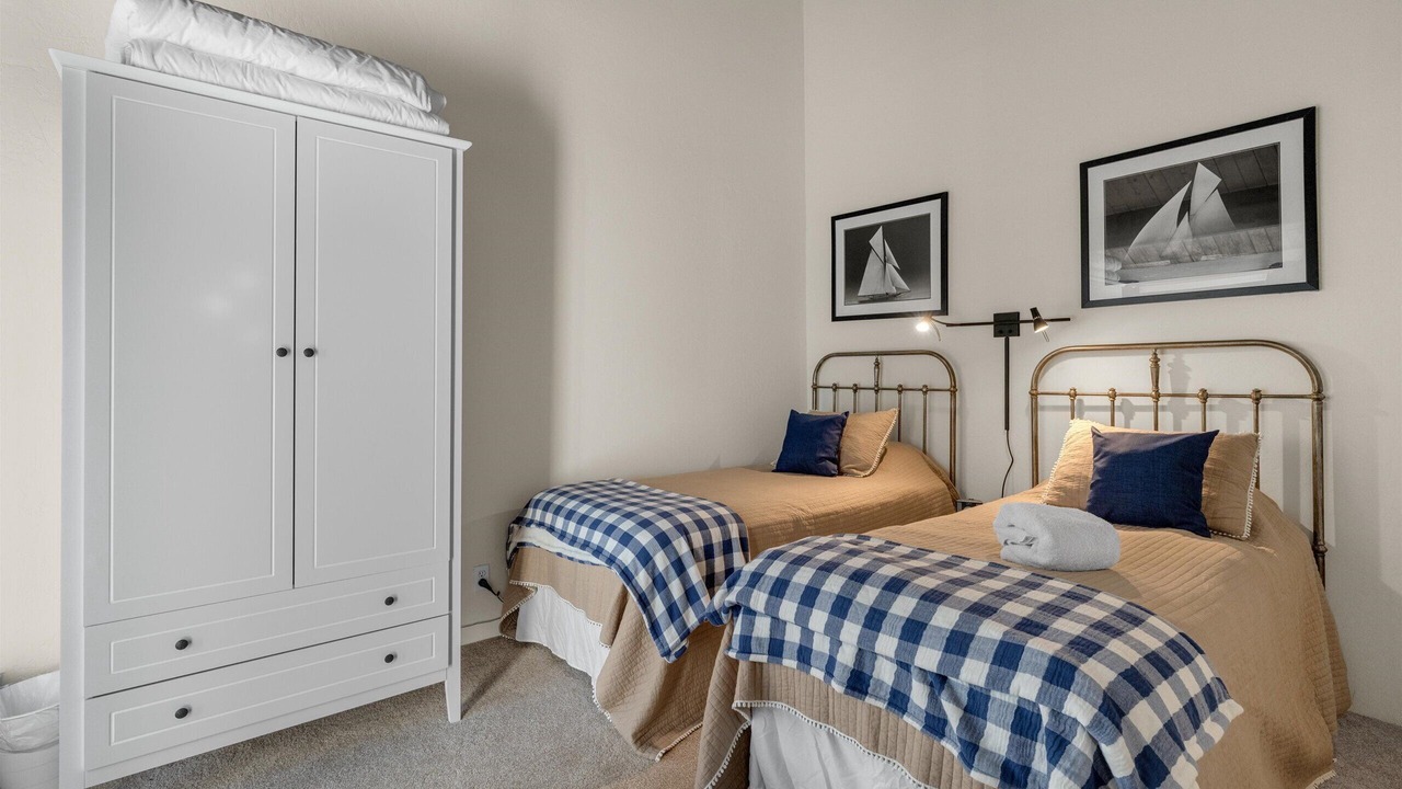 Photo of Bedroom in Eastside Santa Cruz