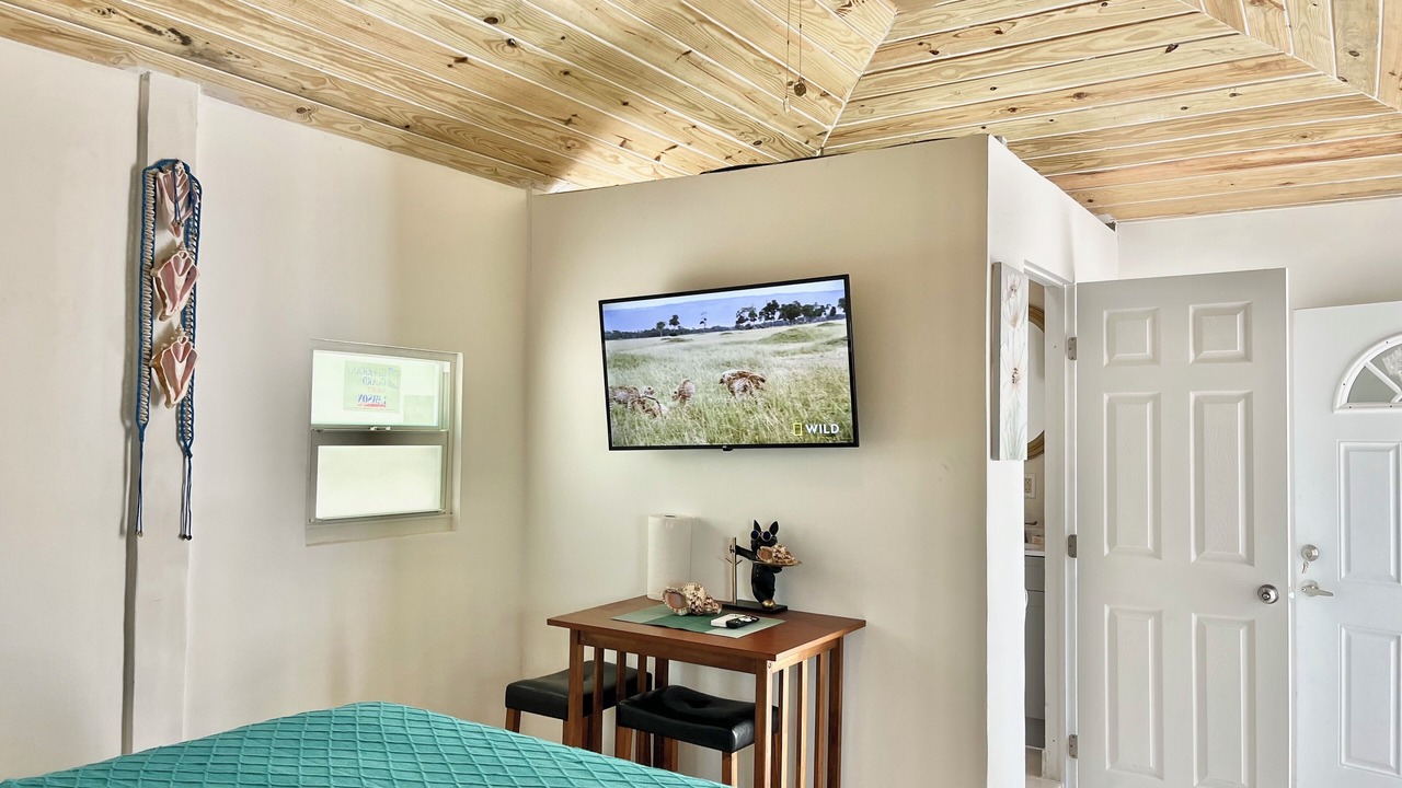Photo of Bedroom in Venetian Road Settlement