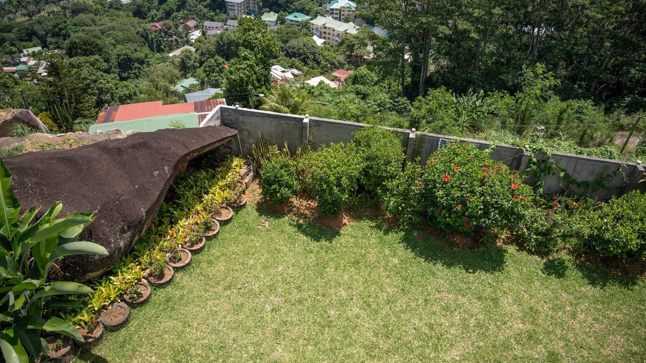Photo of Outdoor in Zig Zag Ward