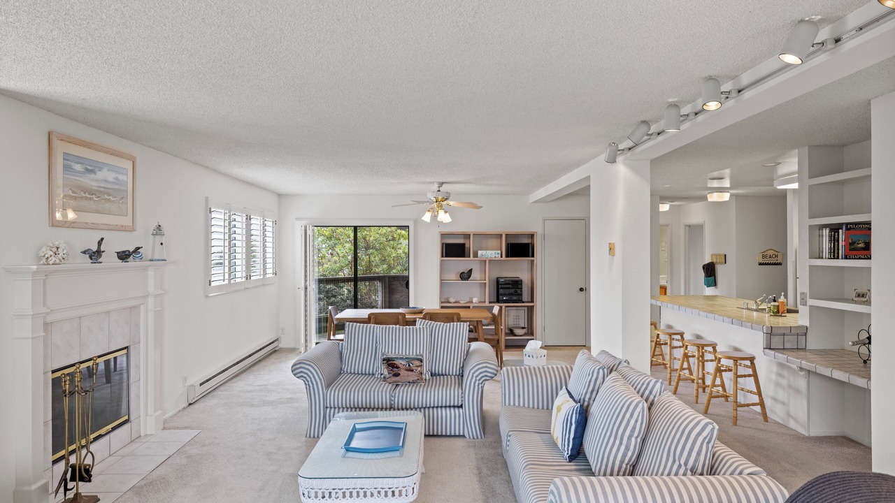 Photo of Livingroom in Pajaro Dunes