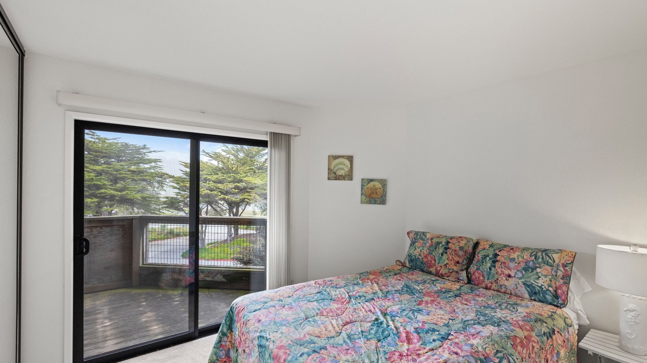 Photo of Bedroom in Pajaro Dunes