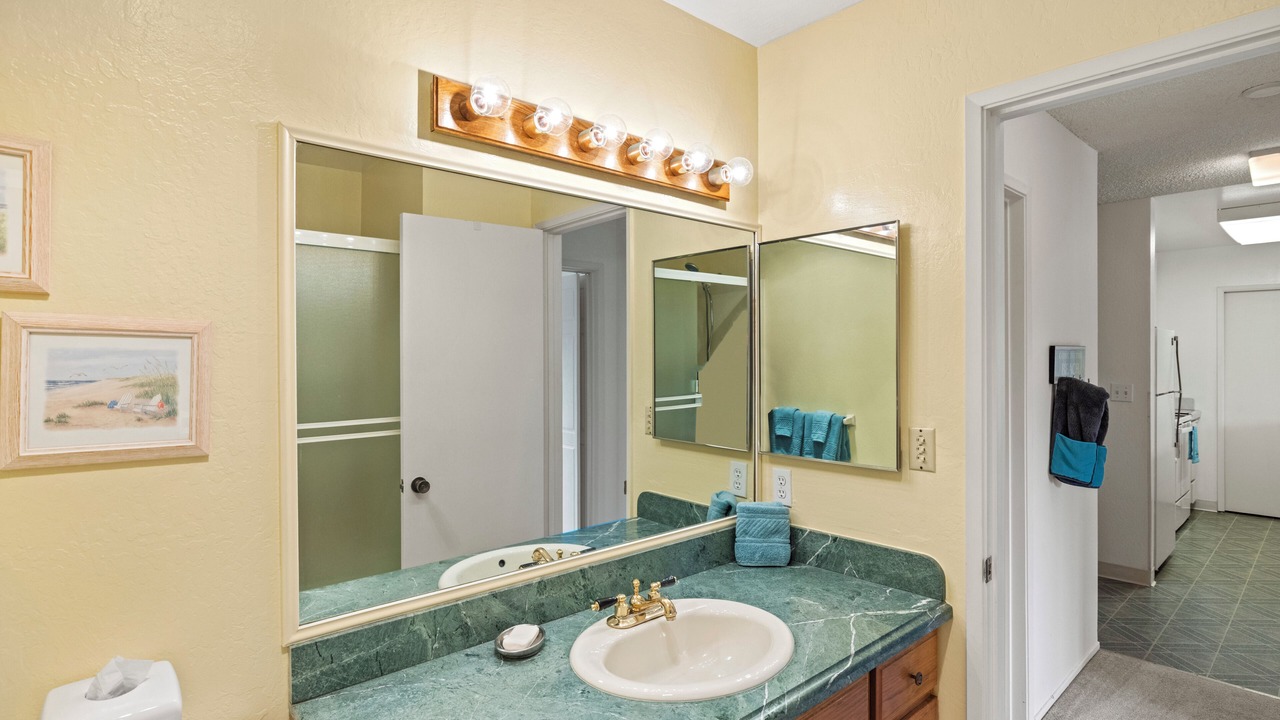 Photo of Bathroom in Pajaro Dunes