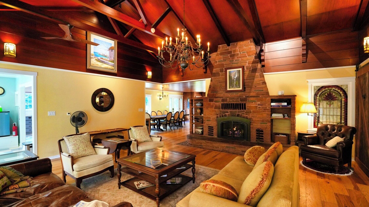 Photo of Livingroom in Boulder Creek