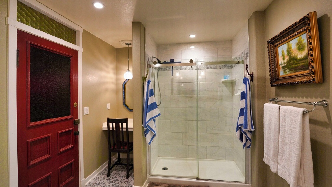 Photo of Bathroom in Boulder Creek