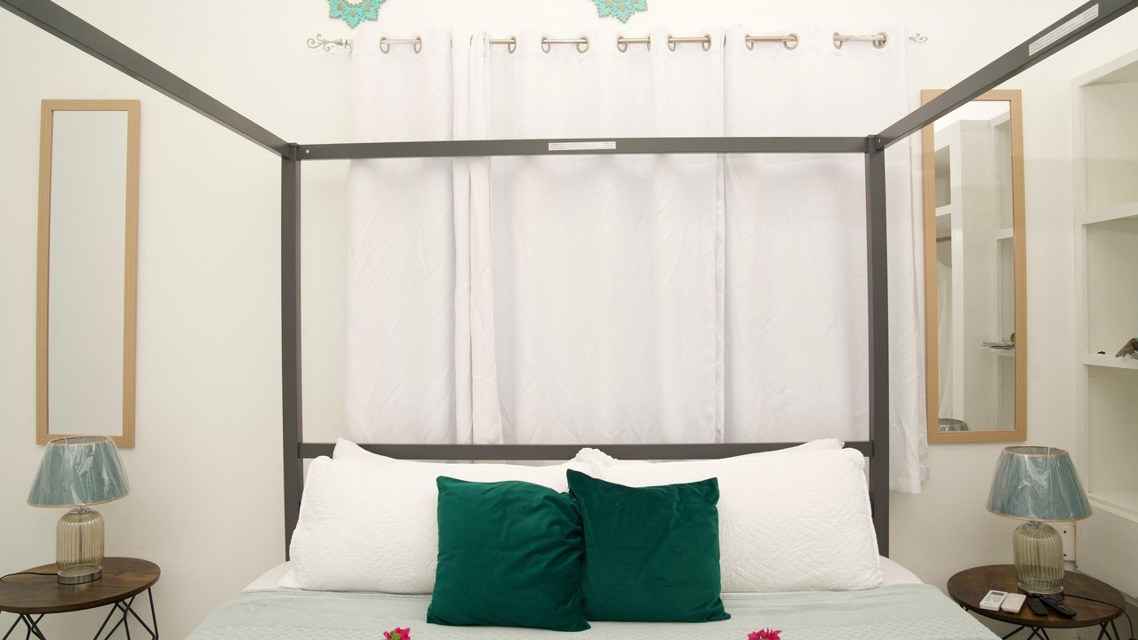 Photo of Bedroom in Discovery Bay