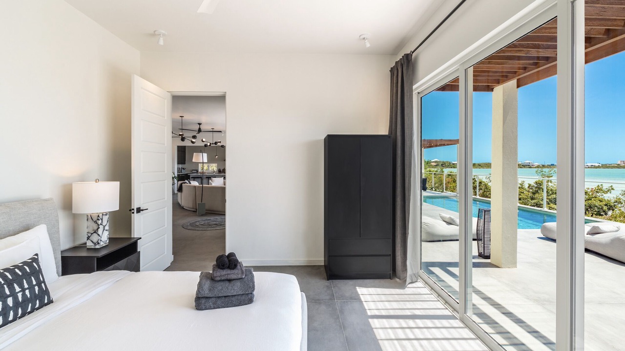 Photo of Bedroom in Venetian Road Settlement