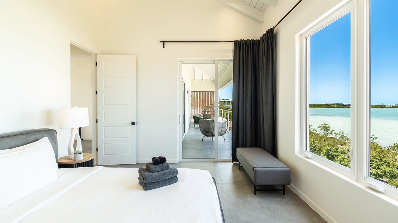 Photo of Bedroom in Venetian Road Settlement