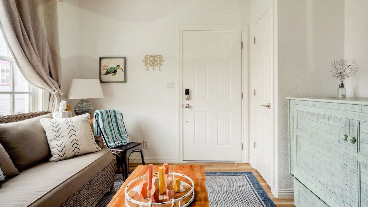 Photo of Livingroom in Capitola