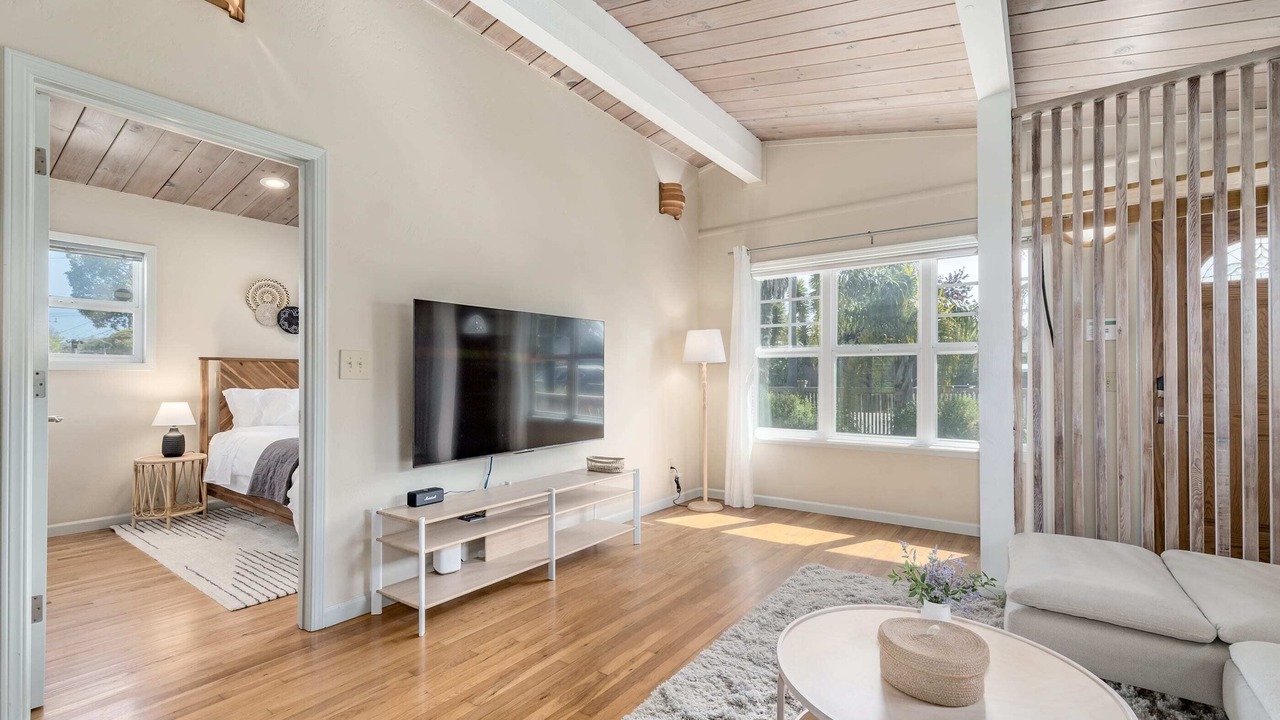 Photo of Livingroom in Opal Cliffs