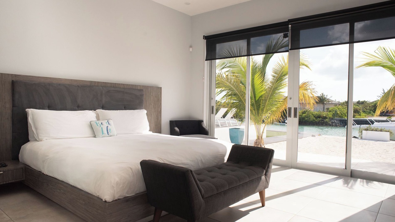 Photo of Bedroom in Leeward Settlement
