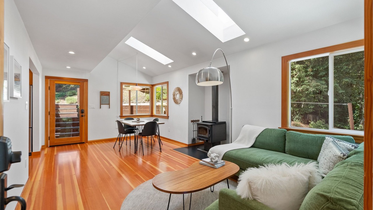 Photo of Livingroom in Ben Lomond