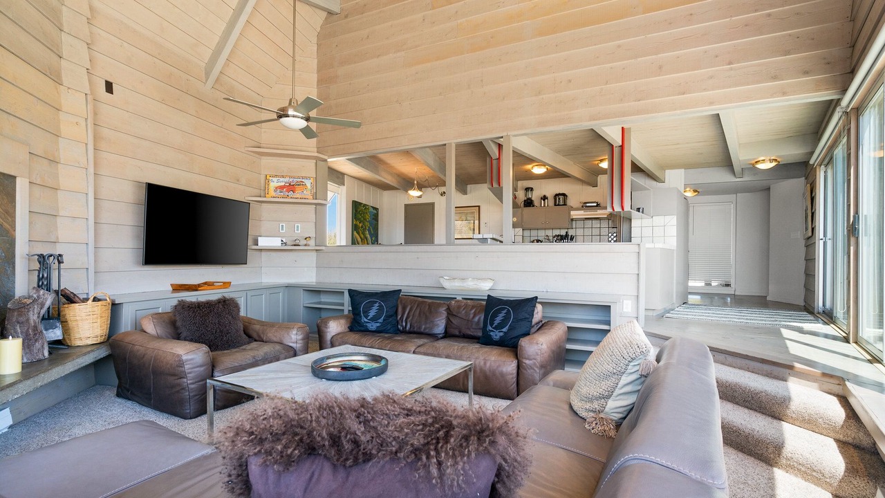 Photo of Livingroom in Watsonville