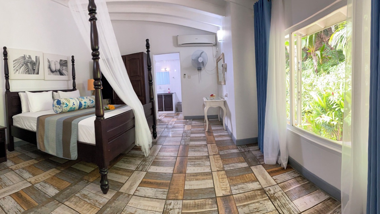 Photo of Bedroom in Anse La Mouche