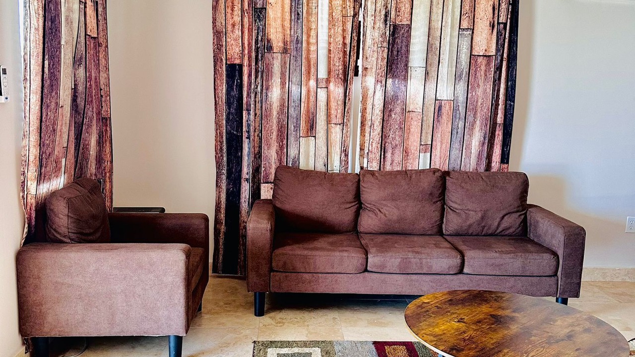 Photo of Livingroom in Cockburn Town