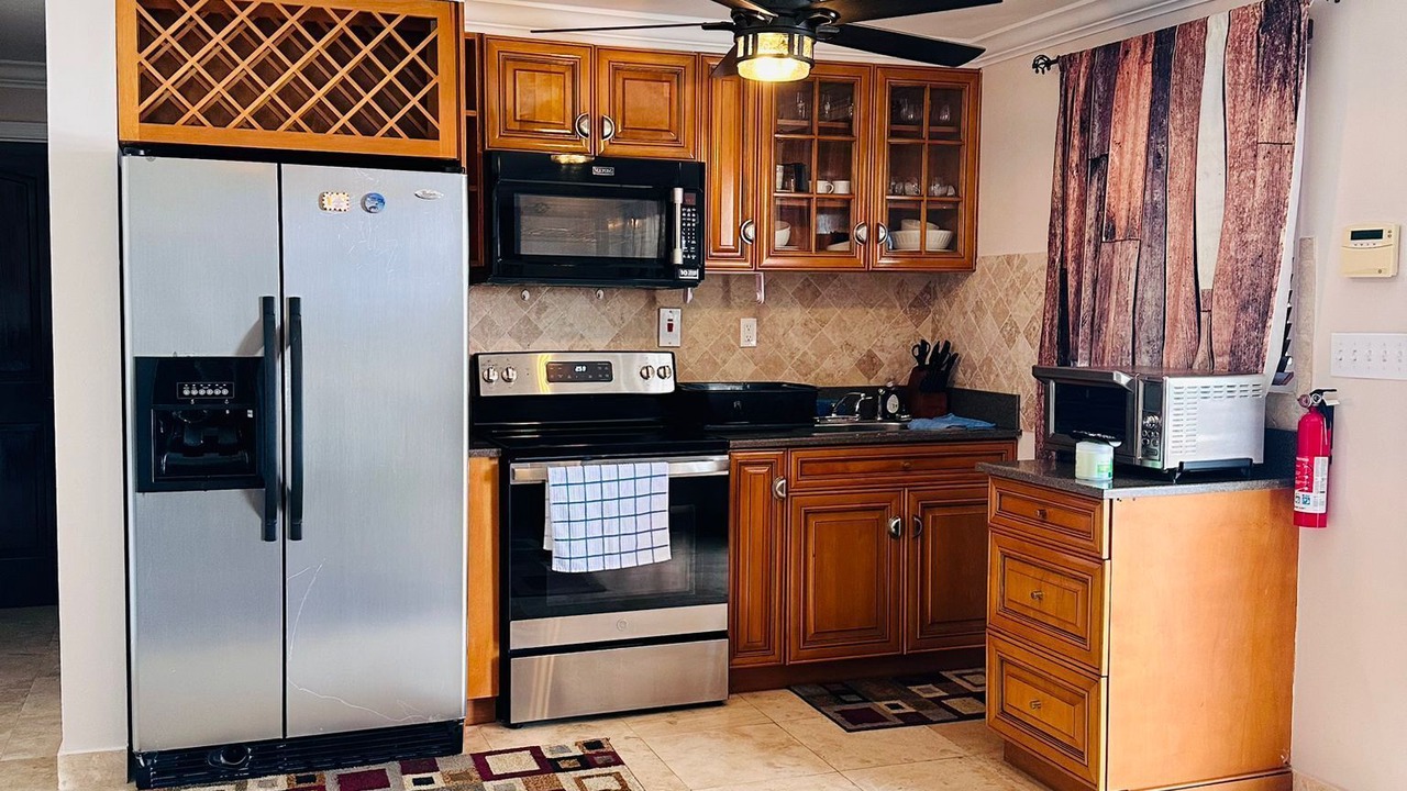 Photo of Kitchen in Cockburn Town