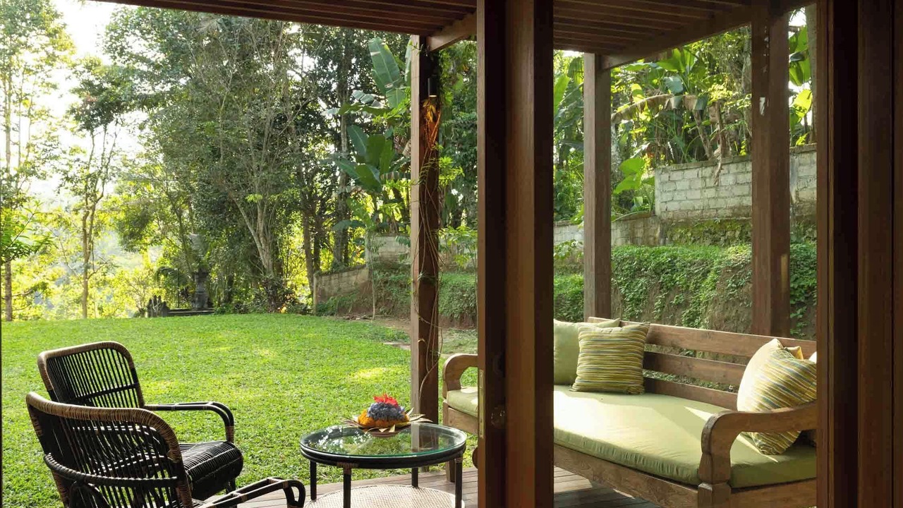 Photo of Patio Balcony in Sambahan