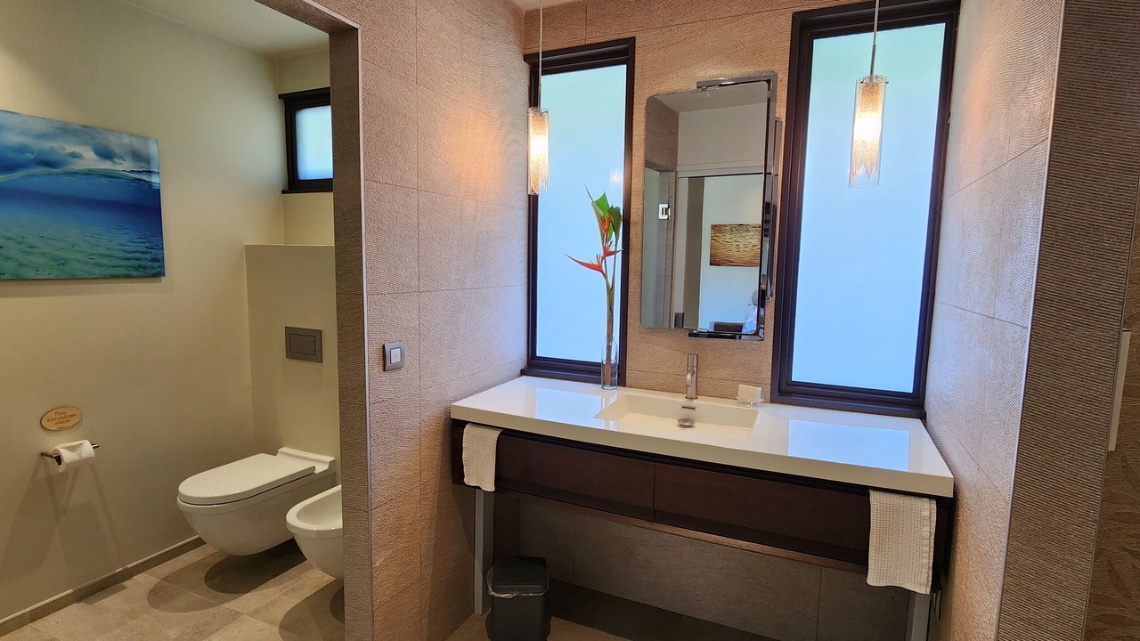 Photo of Bathroom in Uturoa