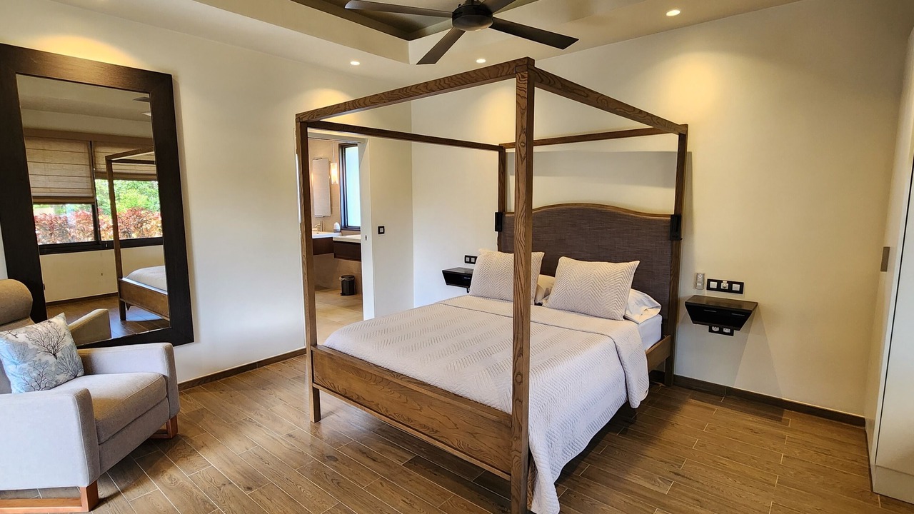 Photo of Bedroom in Uturoa