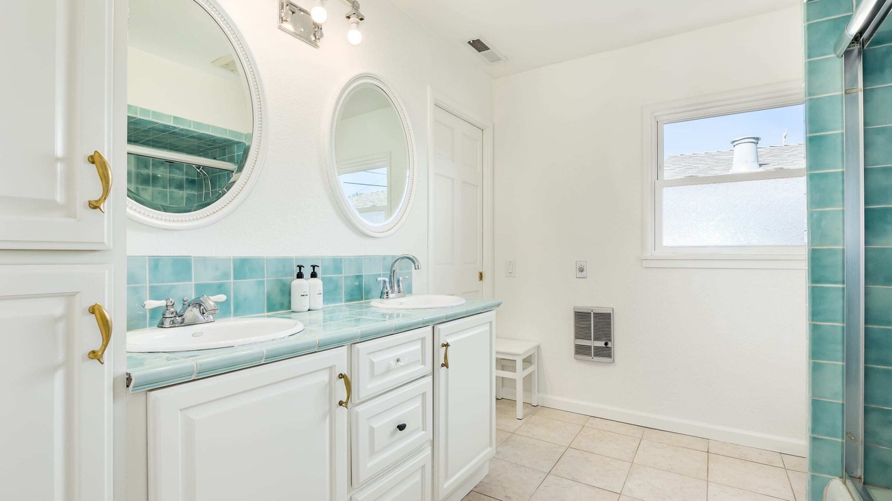 Photo of Bathroom in Eastside Santa Cruz