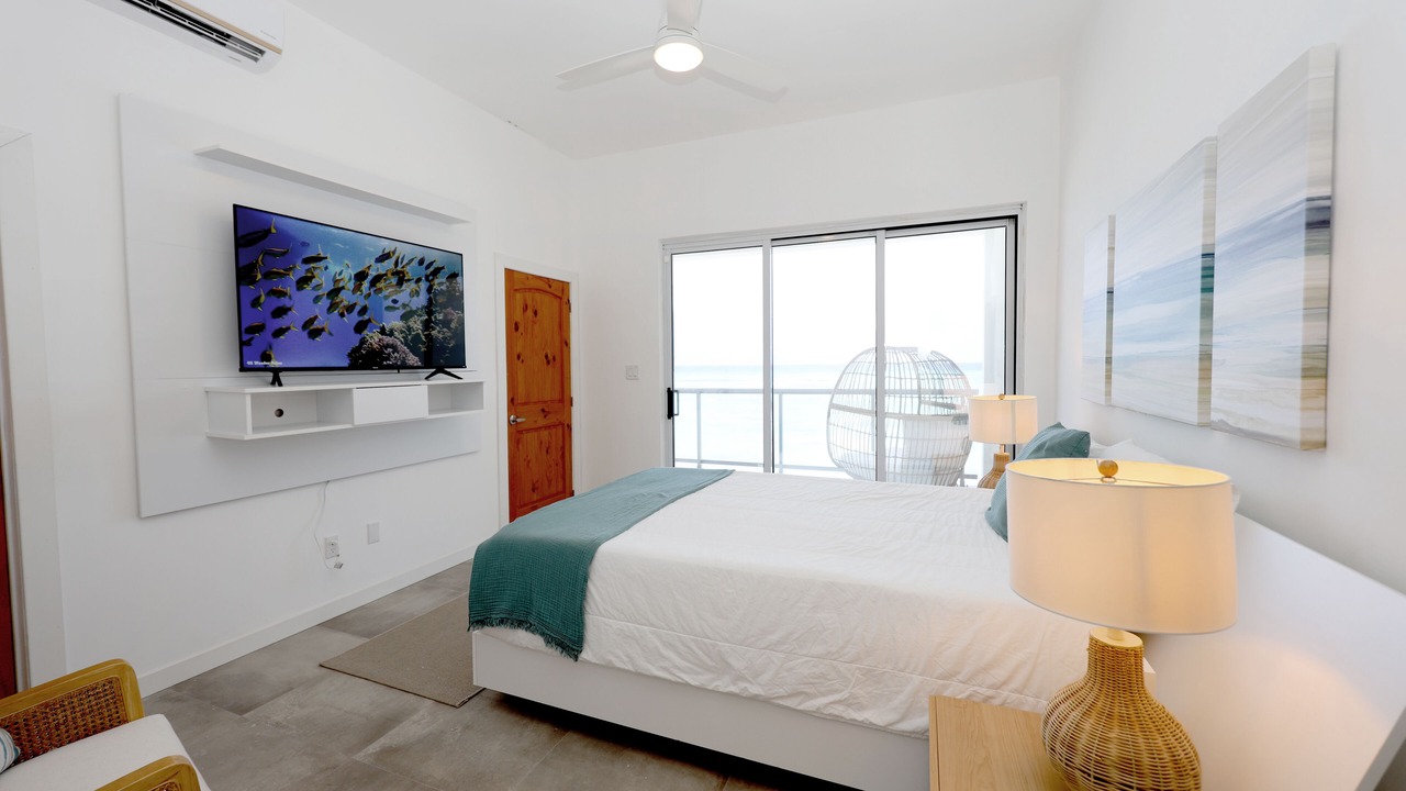 Photo of Bedroom in Cockburn Town
