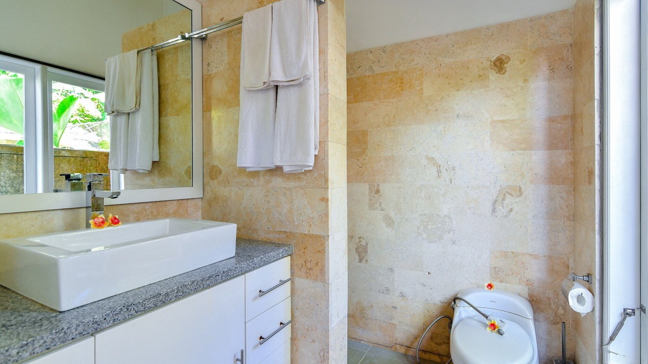 Photo of Bathroom in Kaliasem